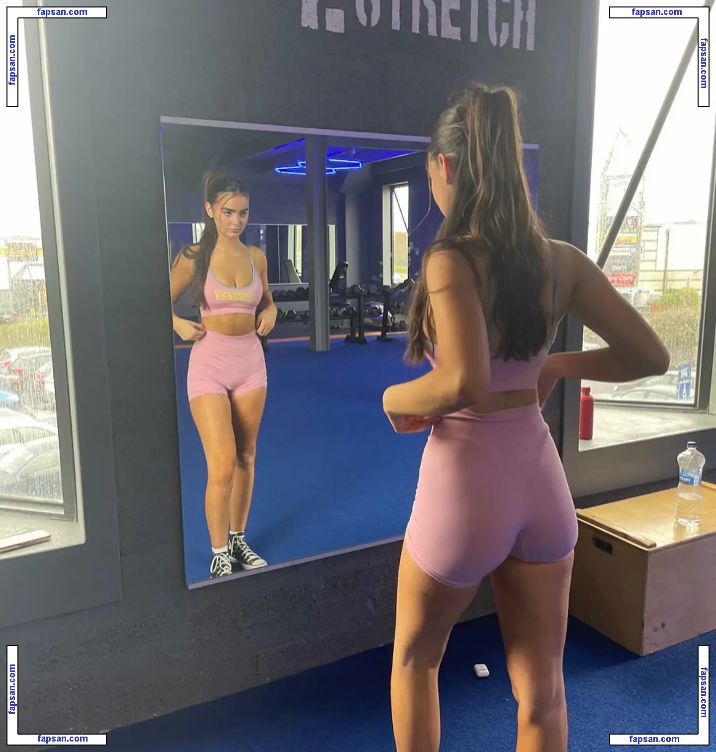 Sophie Clifford nude photo #0018 from OnlyFans