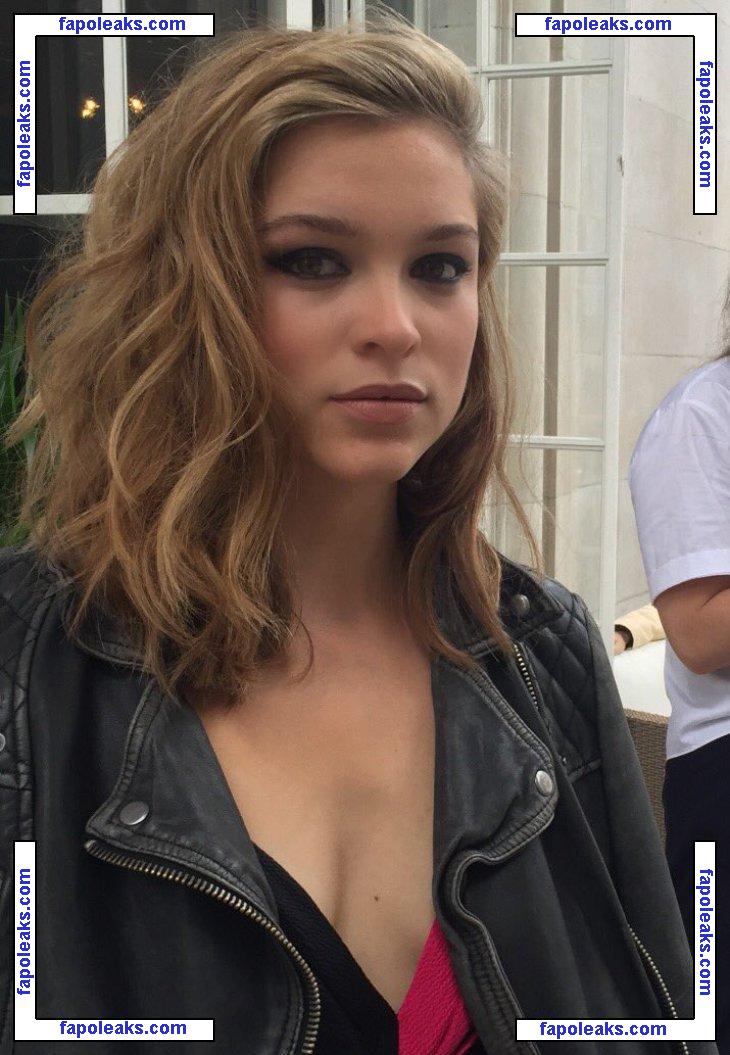 Sophie Cookson / cookie_soph nude photo #0006 from OnlyFans