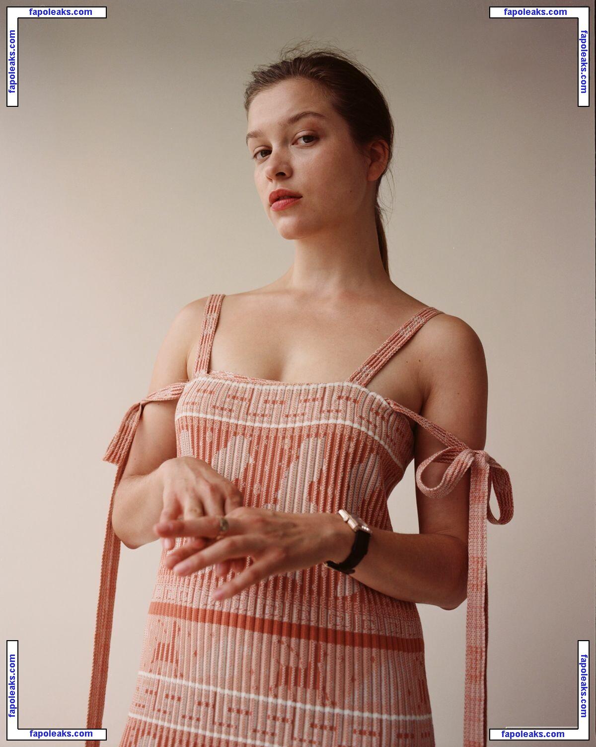 Sophie Cookson / cookie_soph nude photo #0035 from OnlyFans