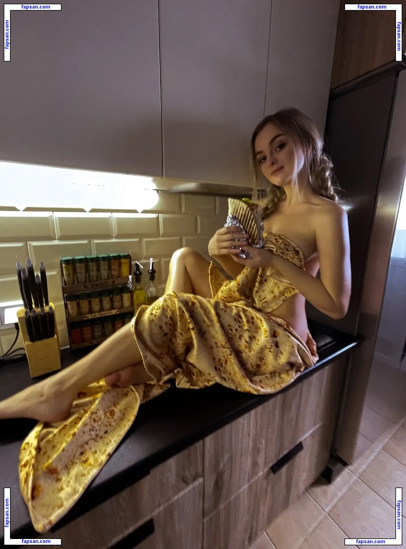 Sophie Katssby nude photo #0389 from OnlyFans