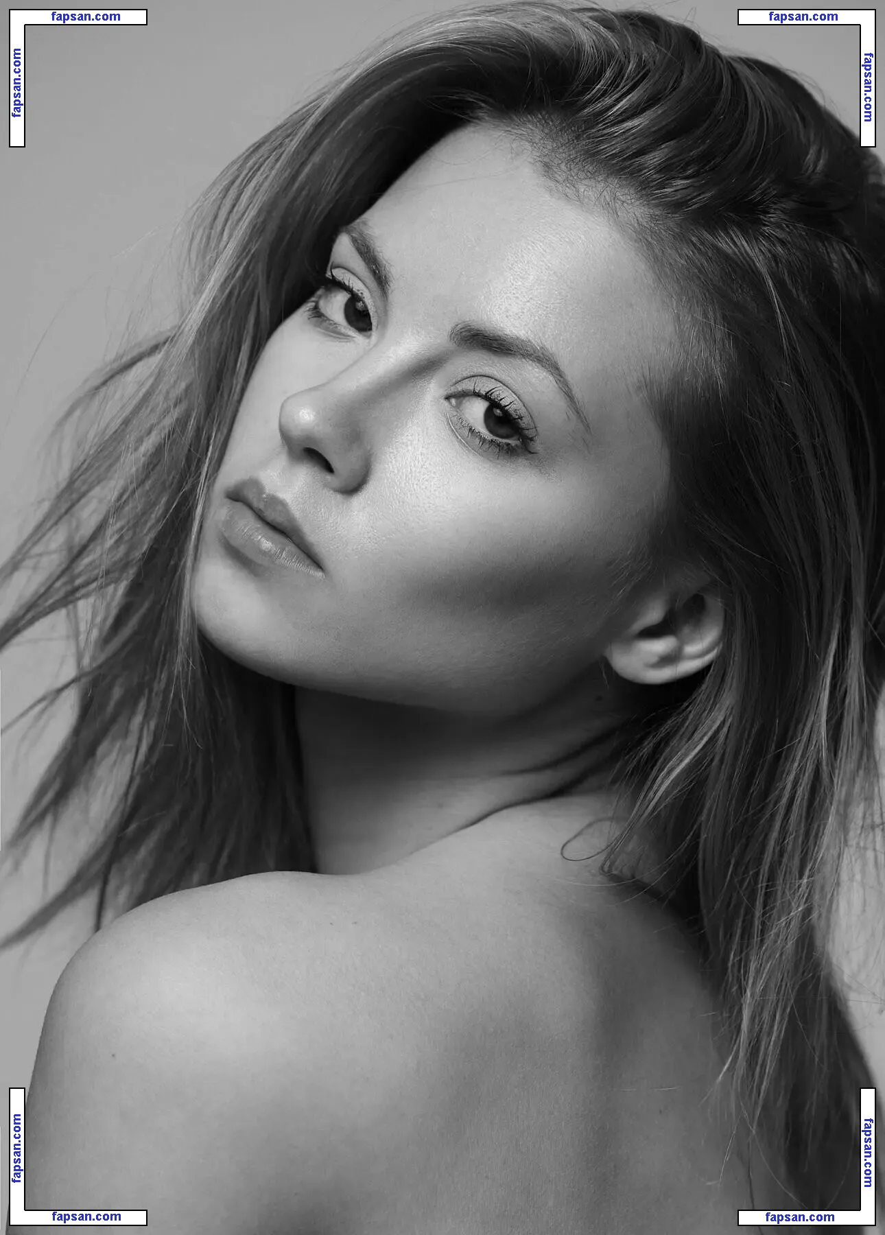 Sophie La Sage nude photo #0311 from OnlyFans