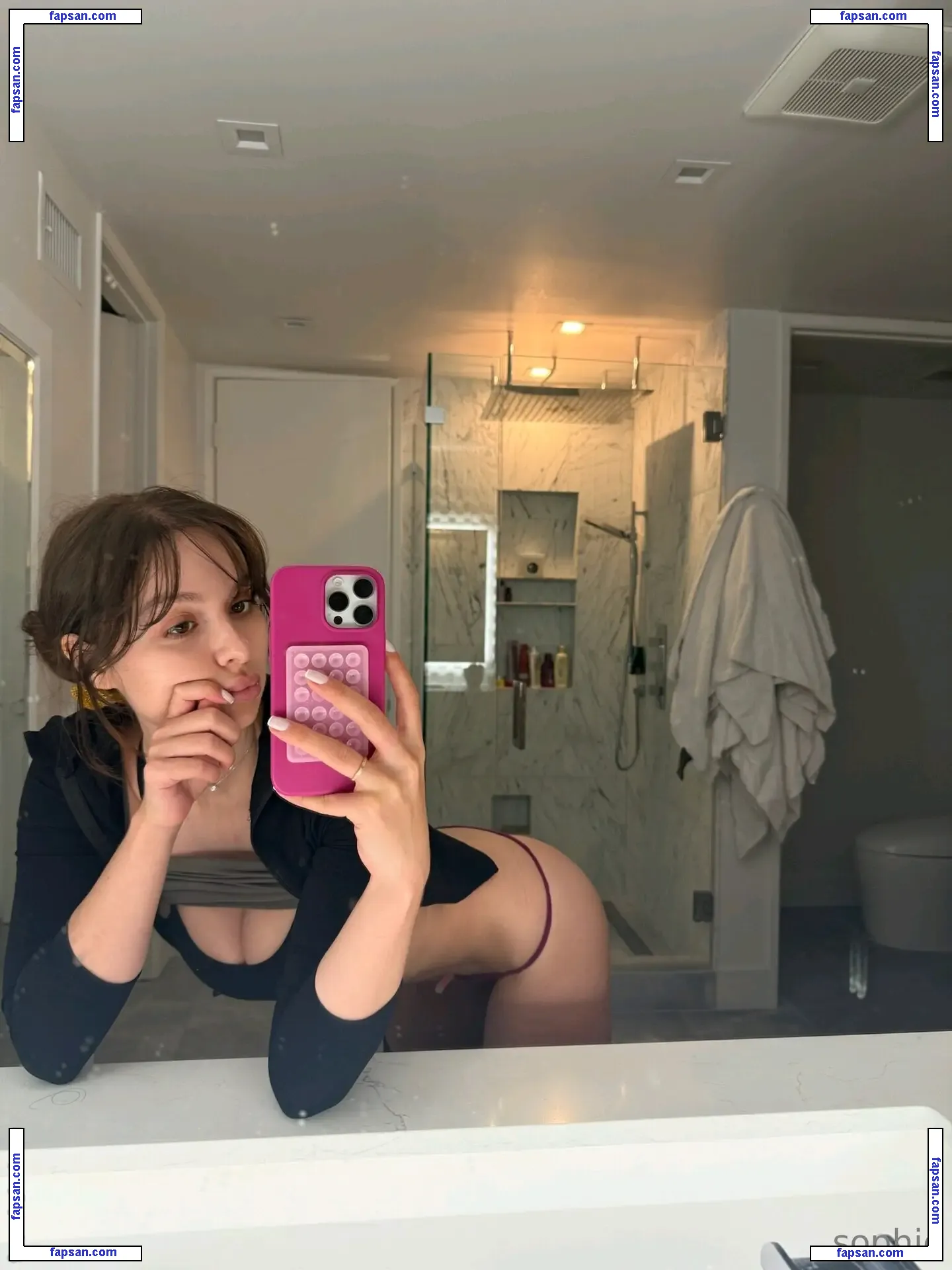 Sophie Mudd nude photo #0048 from OnlyFans