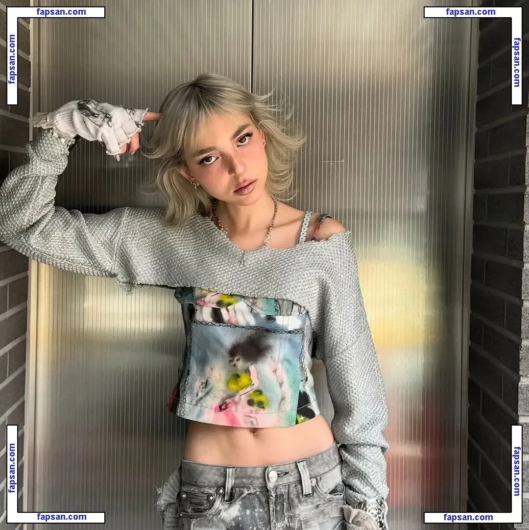 Sophie Powers nude photo #0011 from OnlyFans