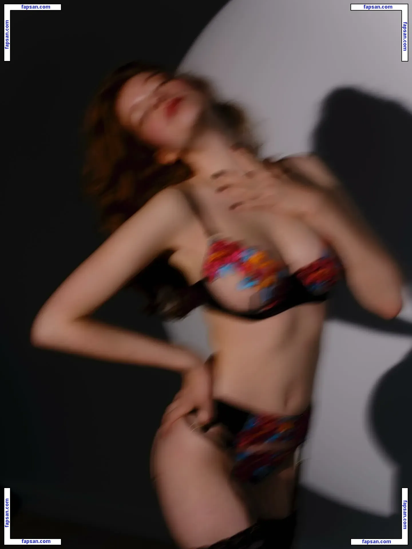 Sophie.srm nude photo #0126 from OnlyFans