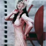 Sophie Thatcher голая #0372