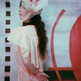 Sophie Thatcher голая #0374