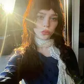 Sophie Thatcher onlyfans leaked