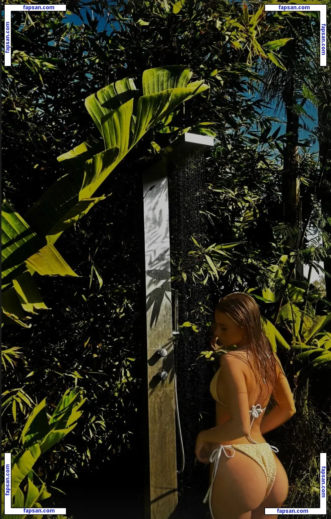 Sophie Williams голая фото #0023 с Онлифанс