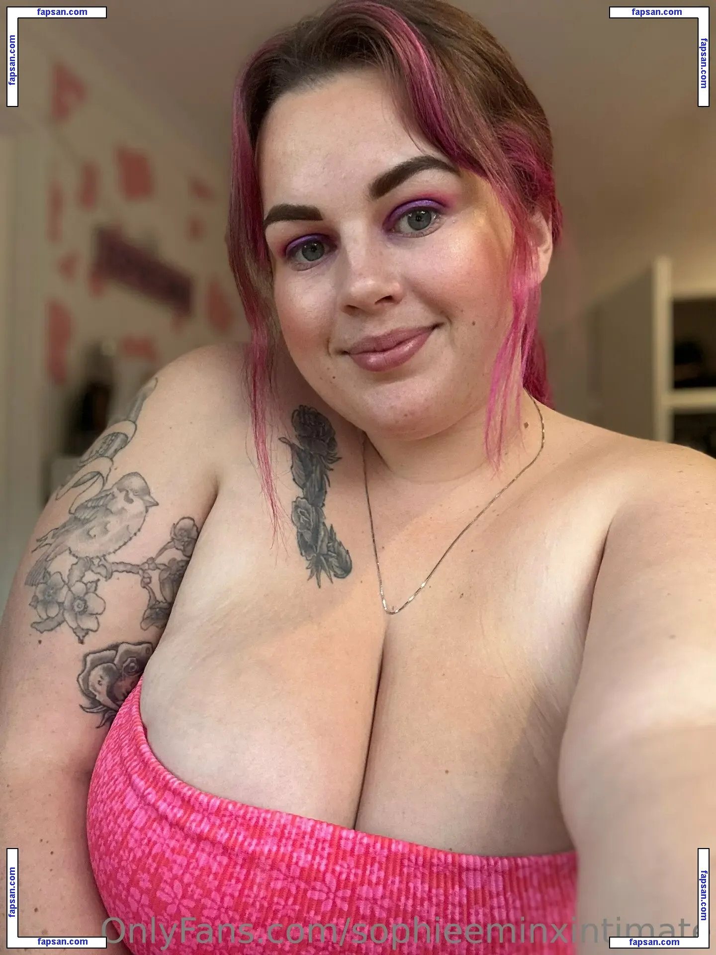 sophieeminxintimate / whatisthemaximumcapacityonthis nude photo #0006 from OnlyFans