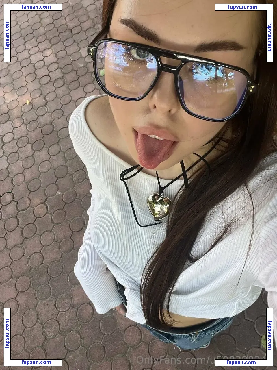sophieline1 nude photo #0018 from OnlyFans