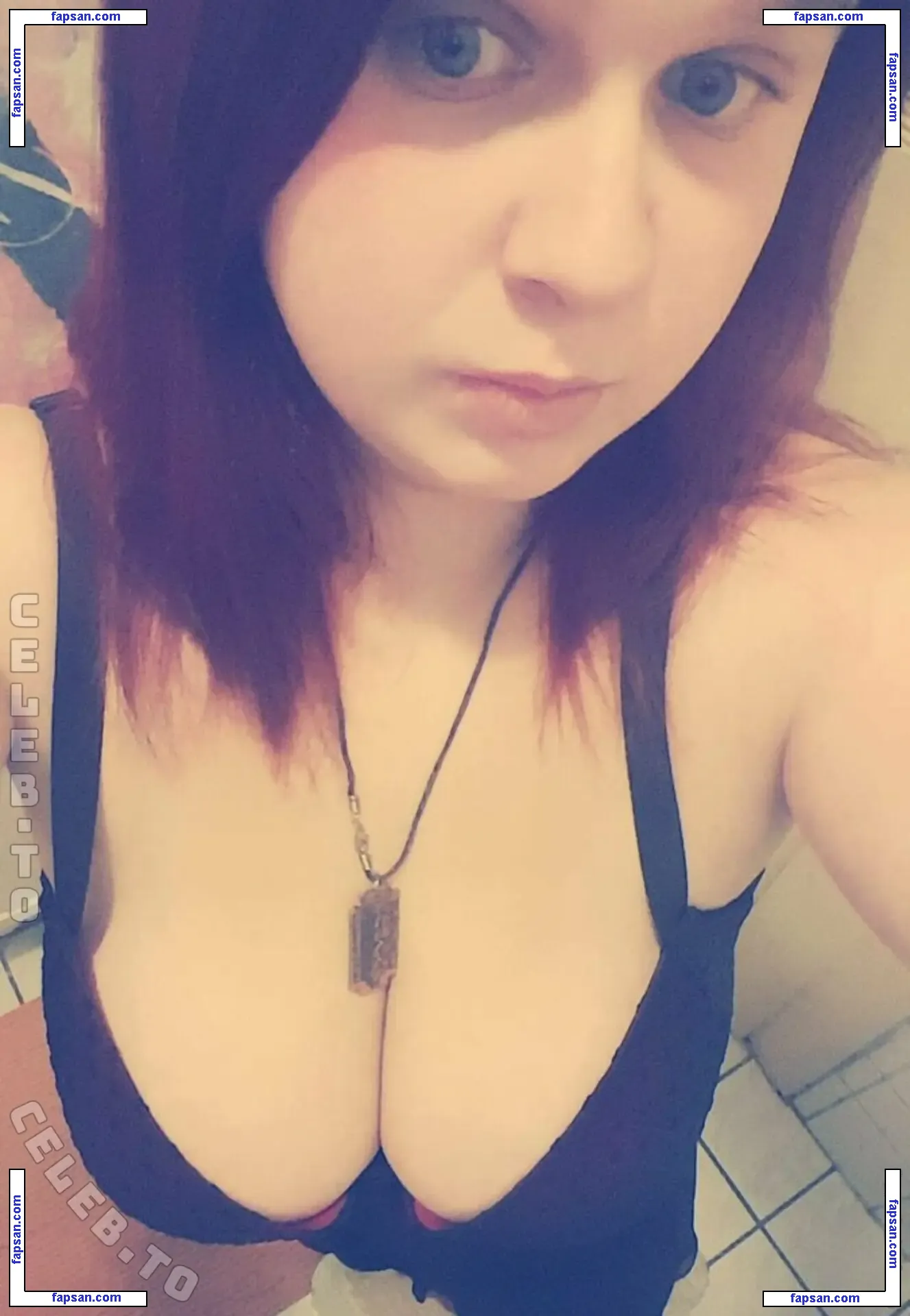 SophieSchmande nude photo #0019 from OnlyFans