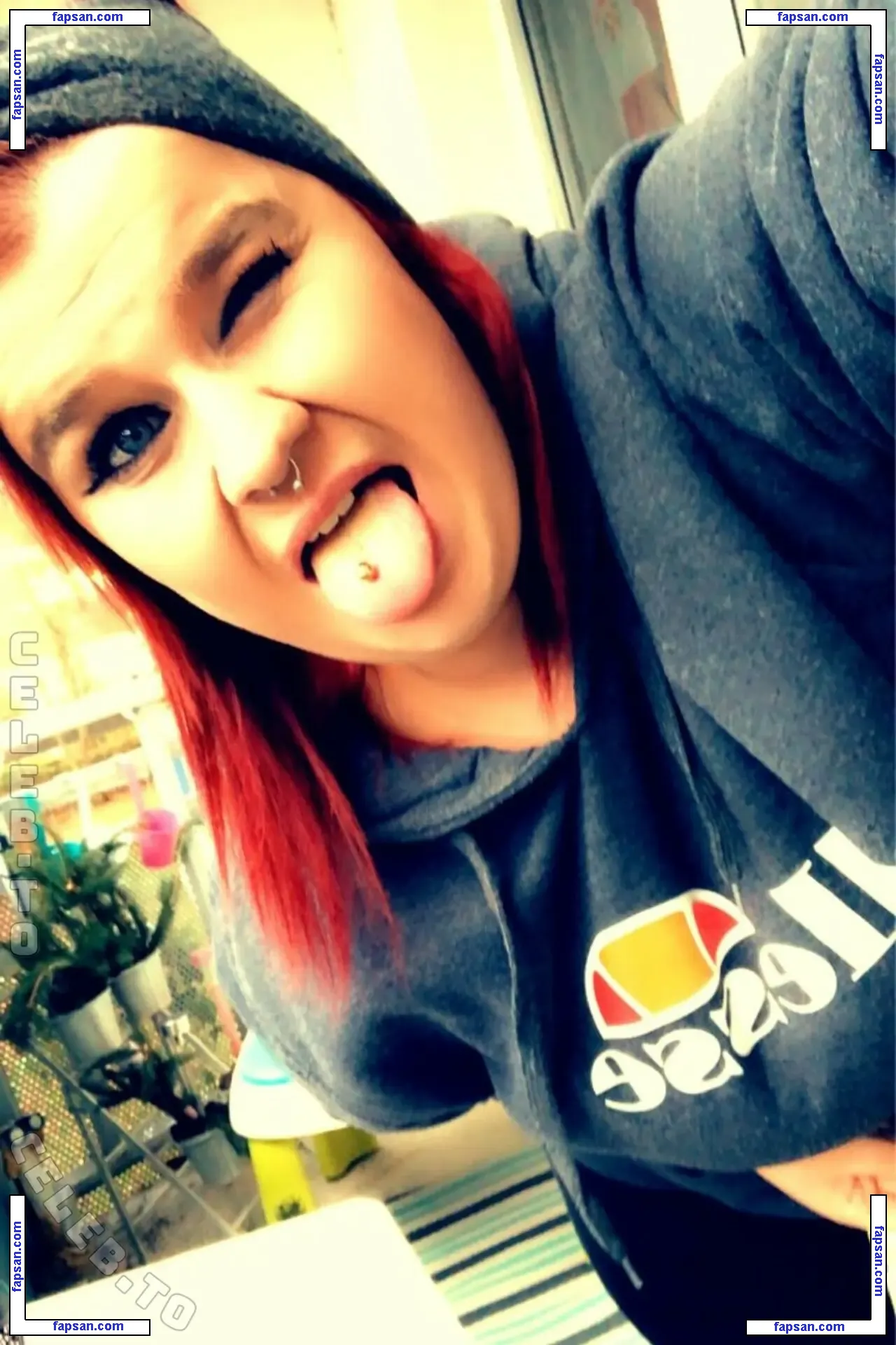 SophieSchmande nude photo #0020 from OnlyFans