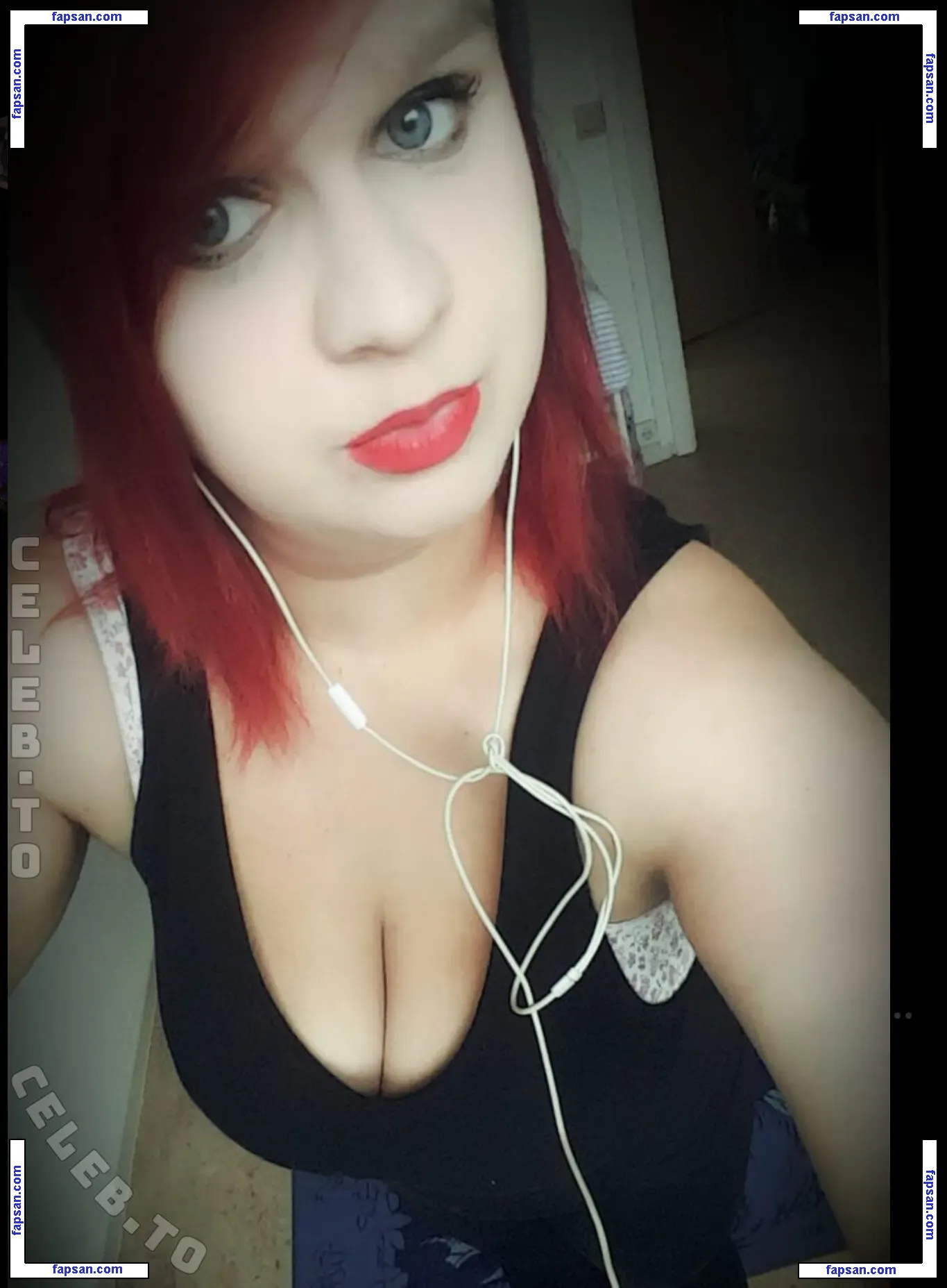 SophieSchmande nude photo #0022 from OnlyFans