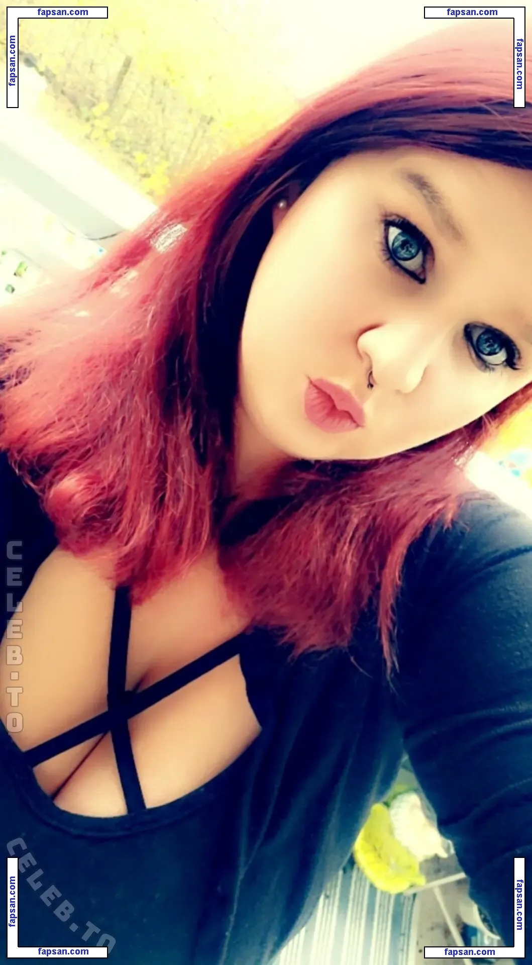 SophieSchmande nude photo #0023 from OnlyFans