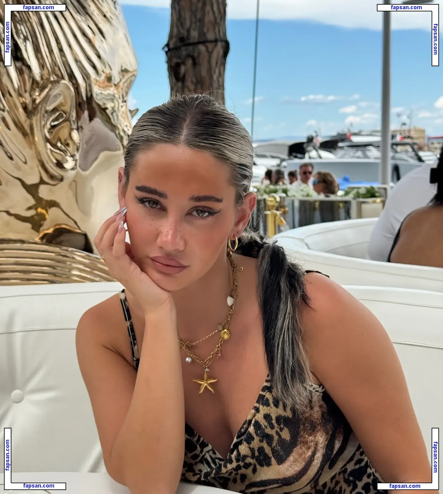Sophiesnazz nude photo #0020 from OnlyFans