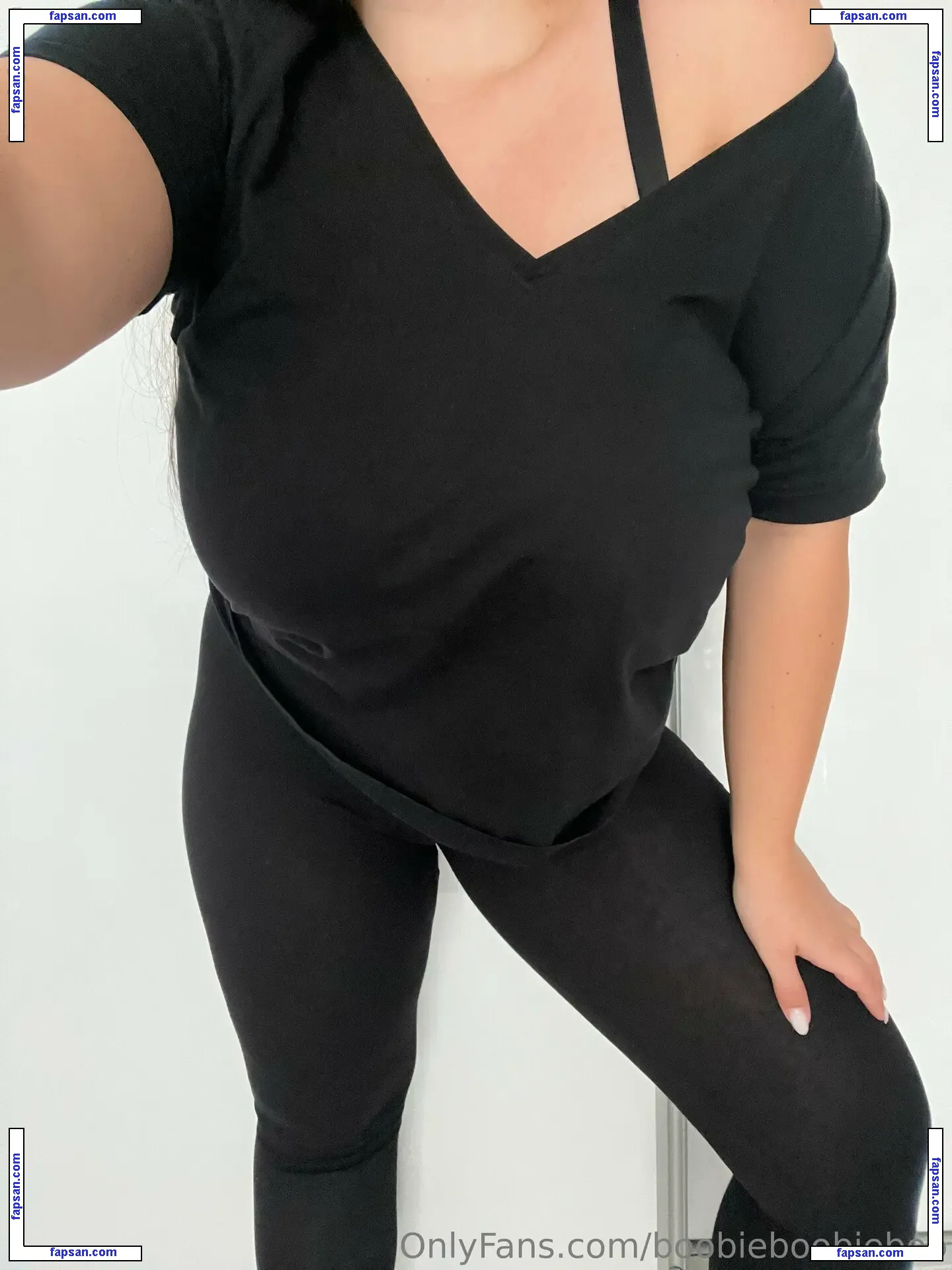 sophiesoff nude photo #0001 from OnlyFans