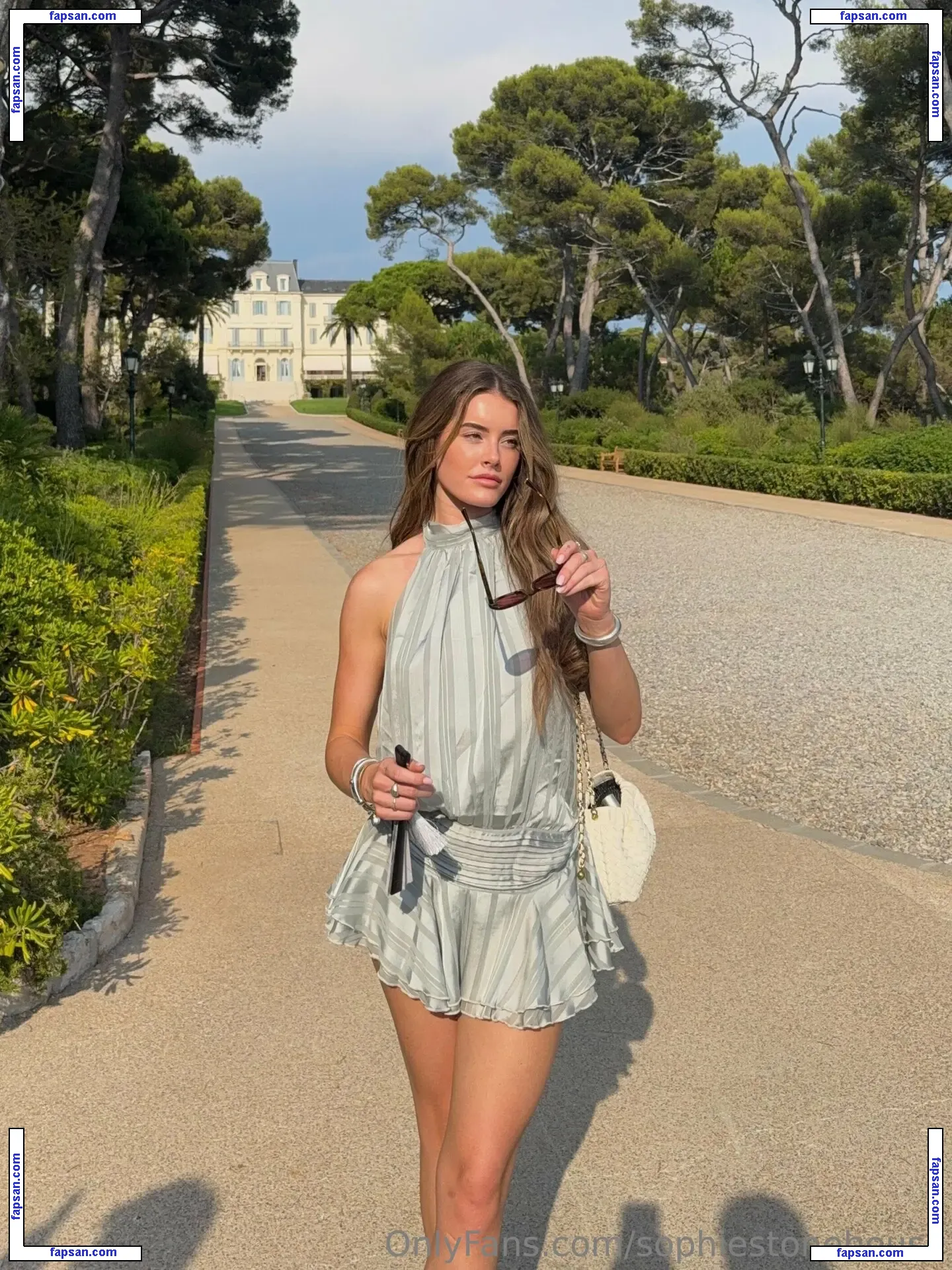 sophiestonehouse nude photo #0015 from OnlyFans