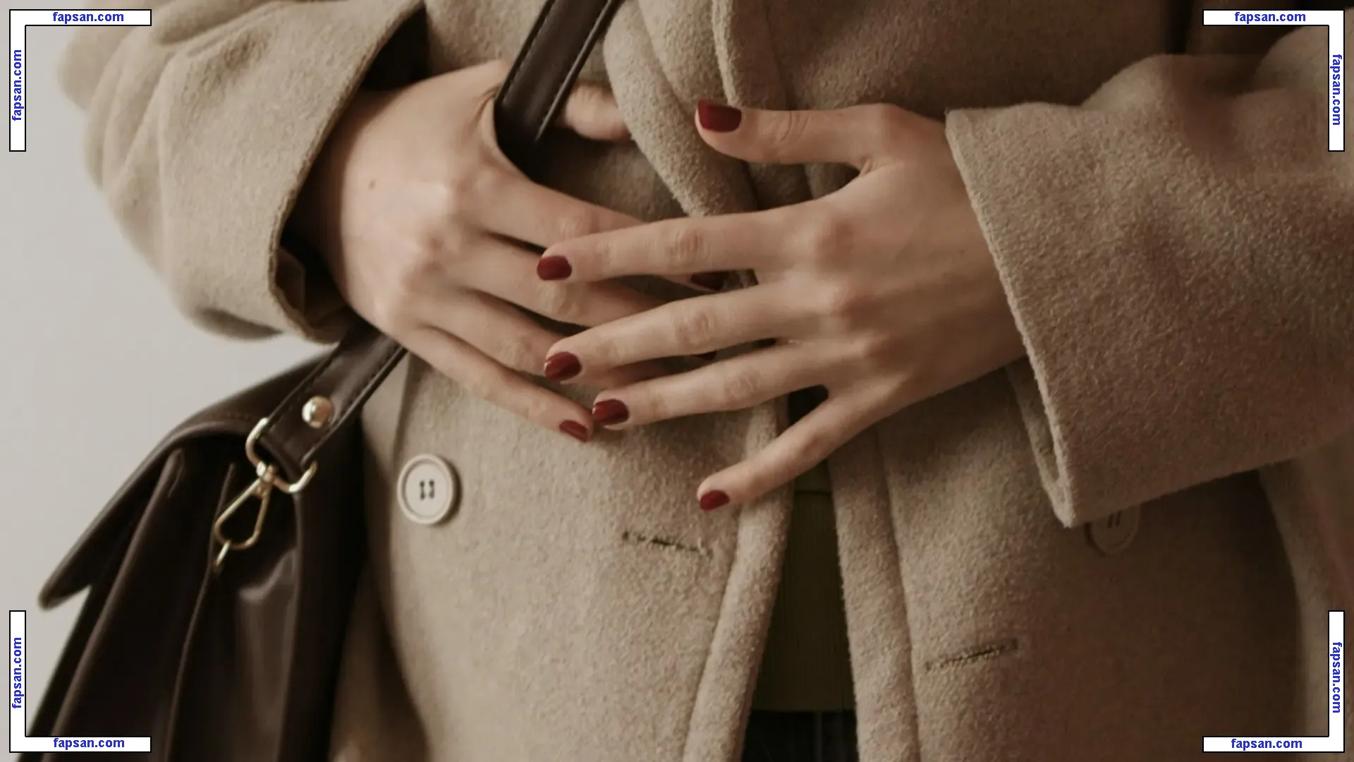 sophpadron голая фото #0001 с Онлифанс