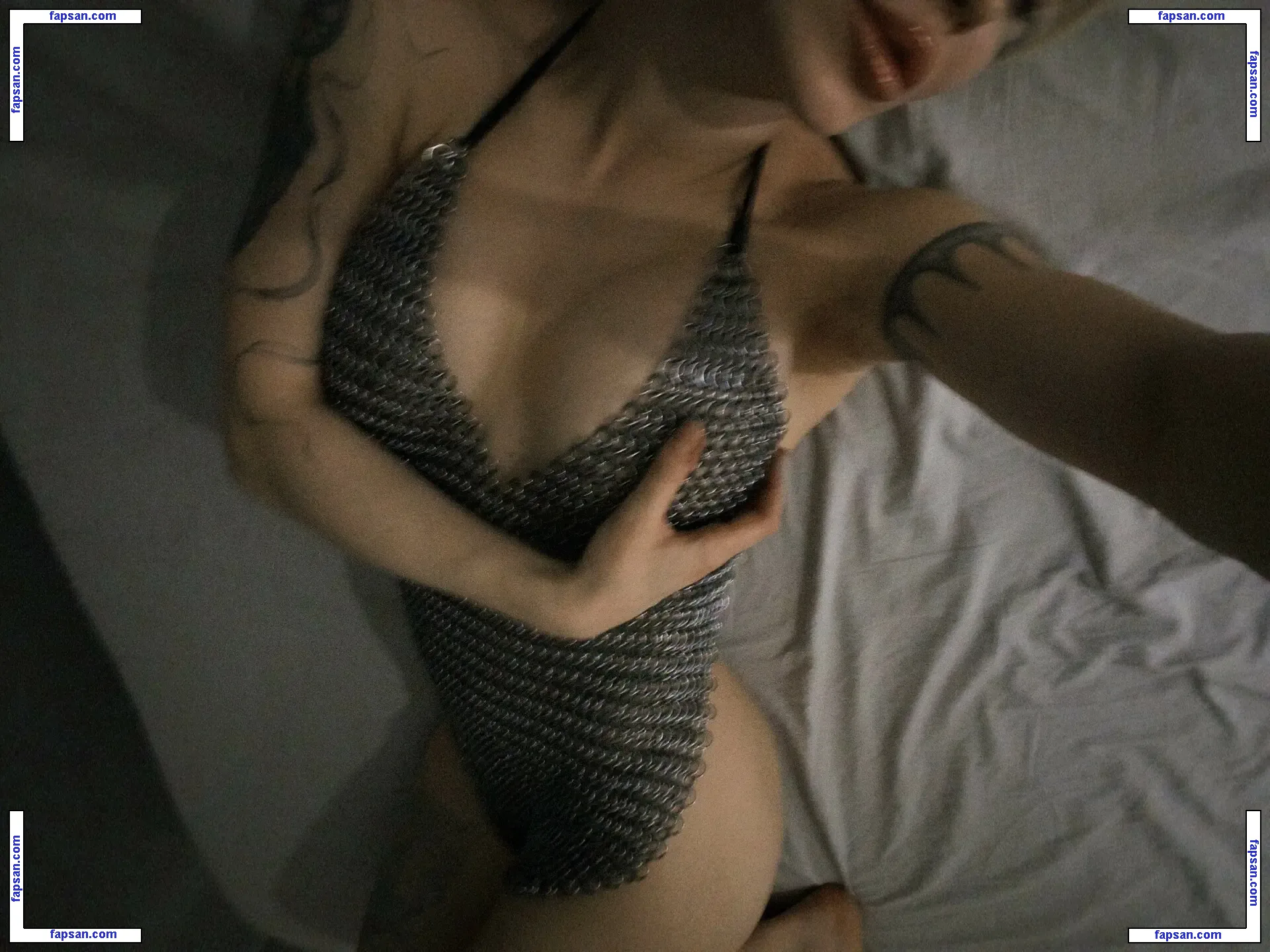 Sorabi nude photo #0704 from OnlyFans