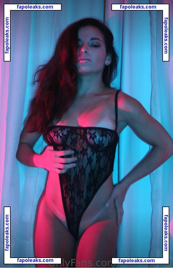 Soraia Gaia / gaiaasoraia / pequenapaivaa nude photo #0007 from OnlyFans