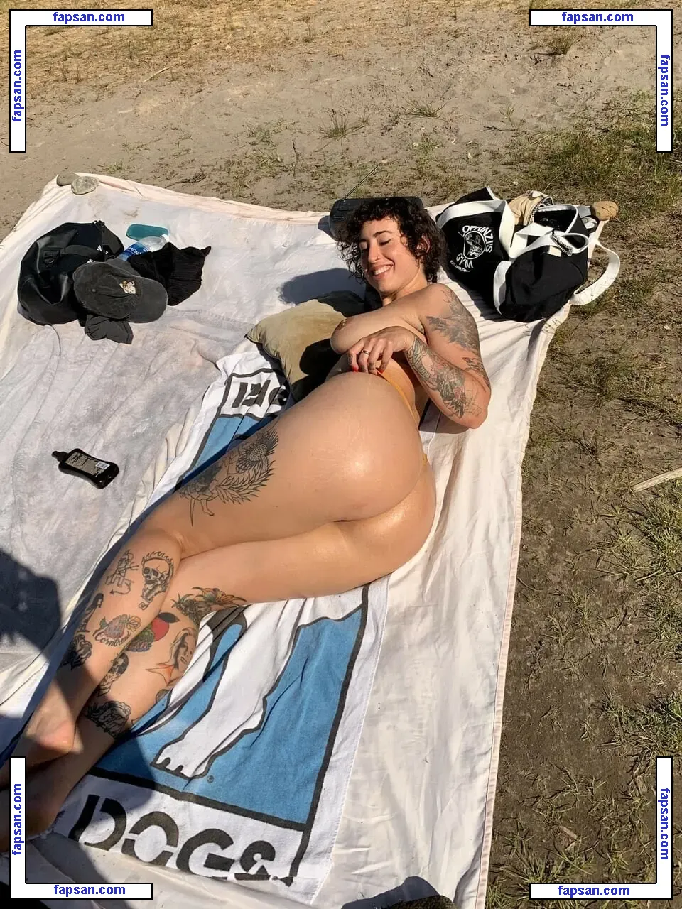 sorrysweatyfanclub голая фото #0001 с Онлифанс