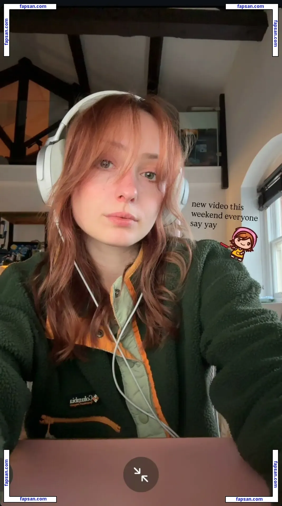 Soupforeloise голая фото #0020 с Онлифанс