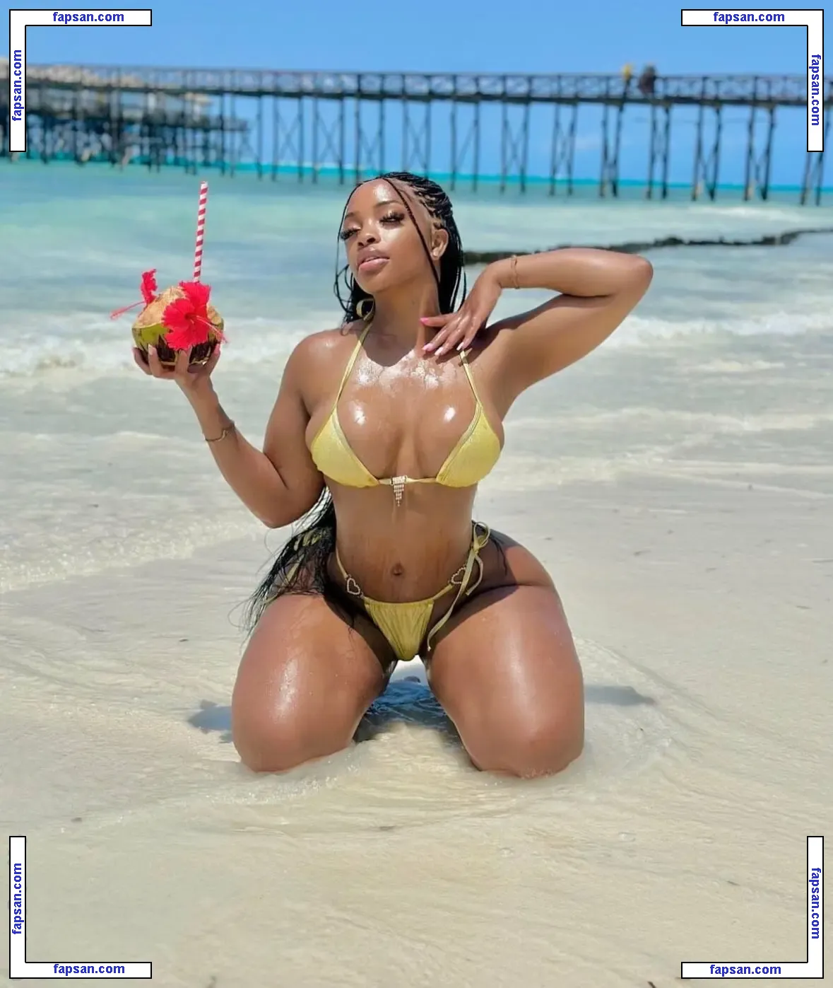 South Africa голая фото #0011 с Онлифанс