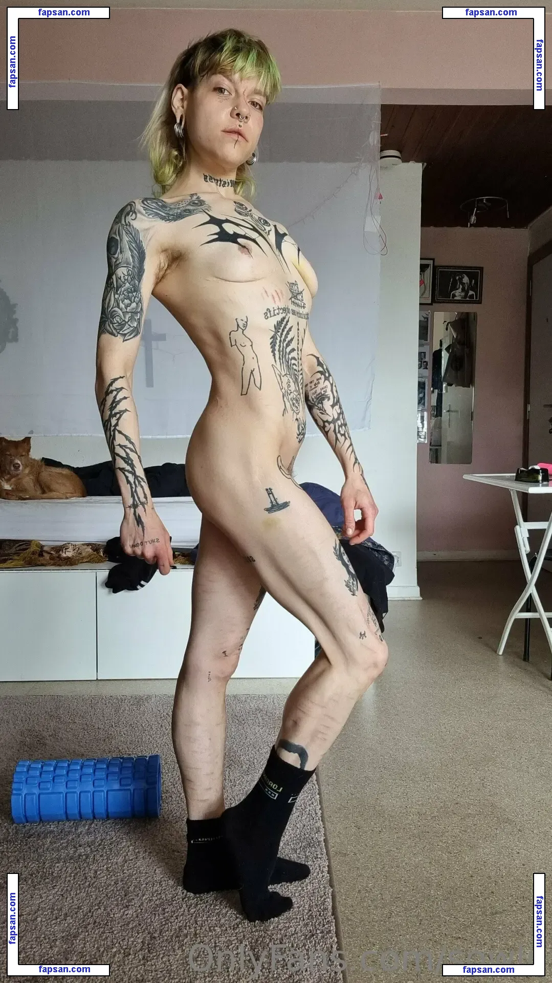 sowln nude photo #0002 from OnlyFans