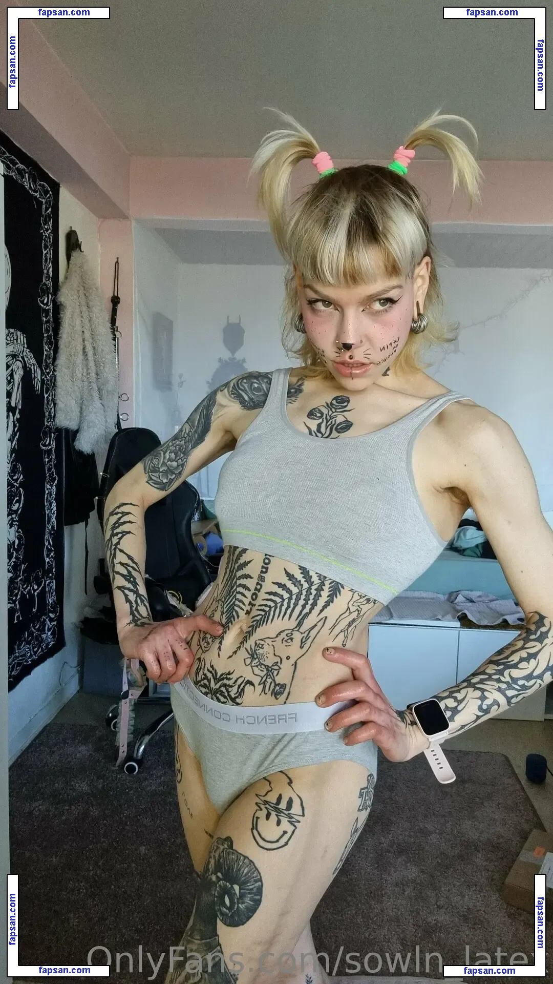 sowln nude photo #0023 from OnlyFans
