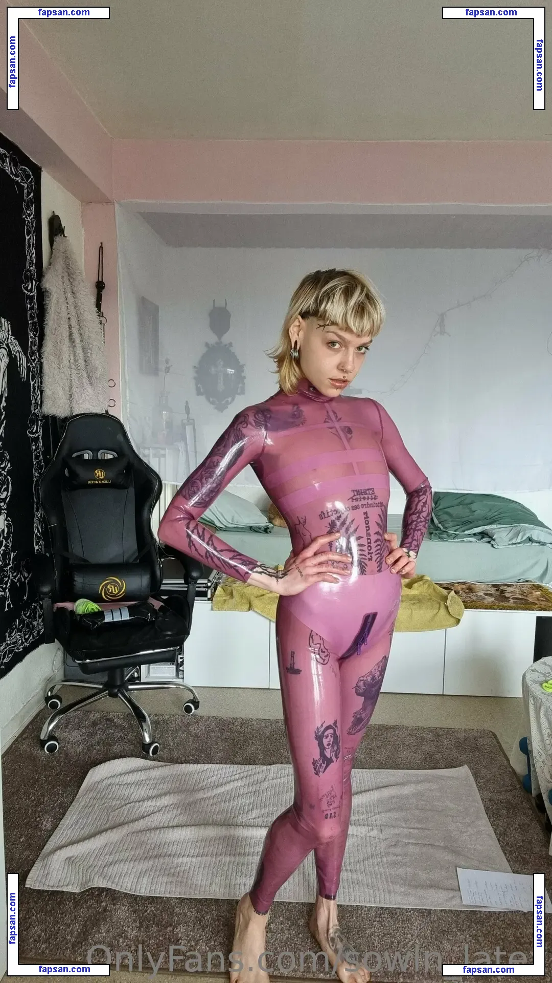 sowln nude photo #0036 from OnlyFans