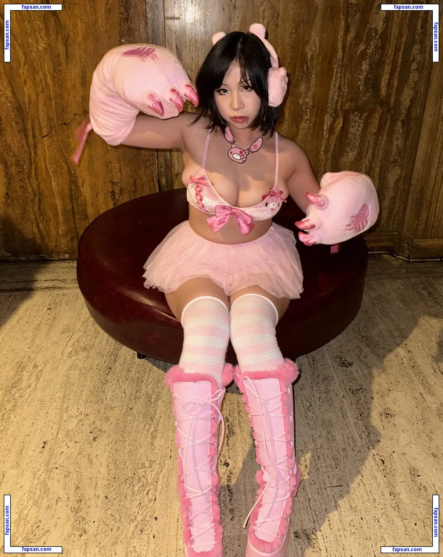 Soyamelon nude photo #0005 from OnlyFans