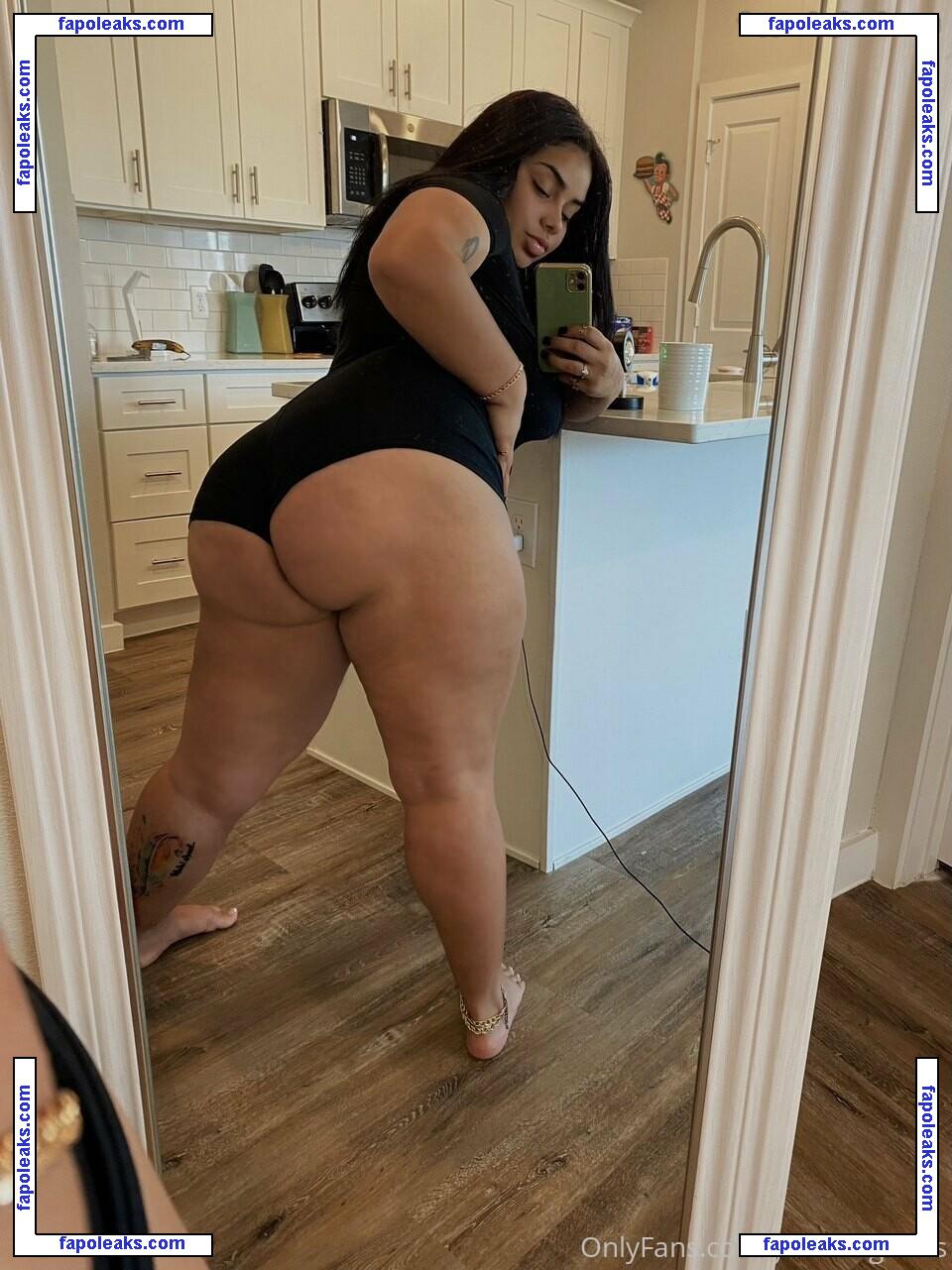 Soymamiyv / yariigoods nude photo #0001 from OnlyFans