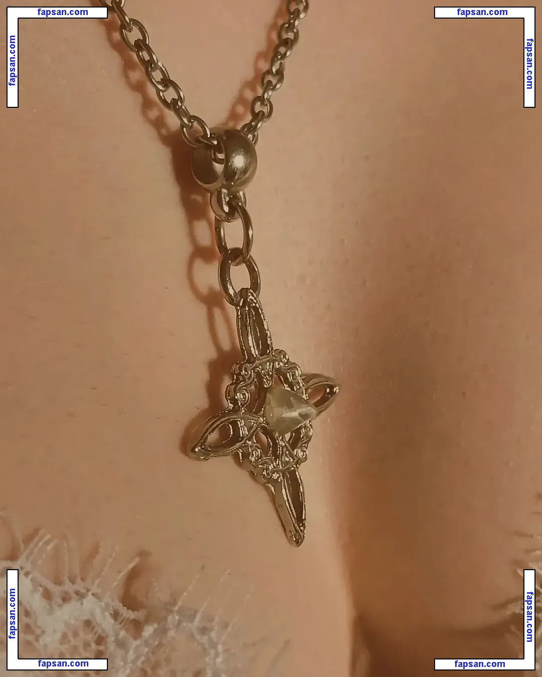 Soymelow nude photo #0001 from OnlyFans