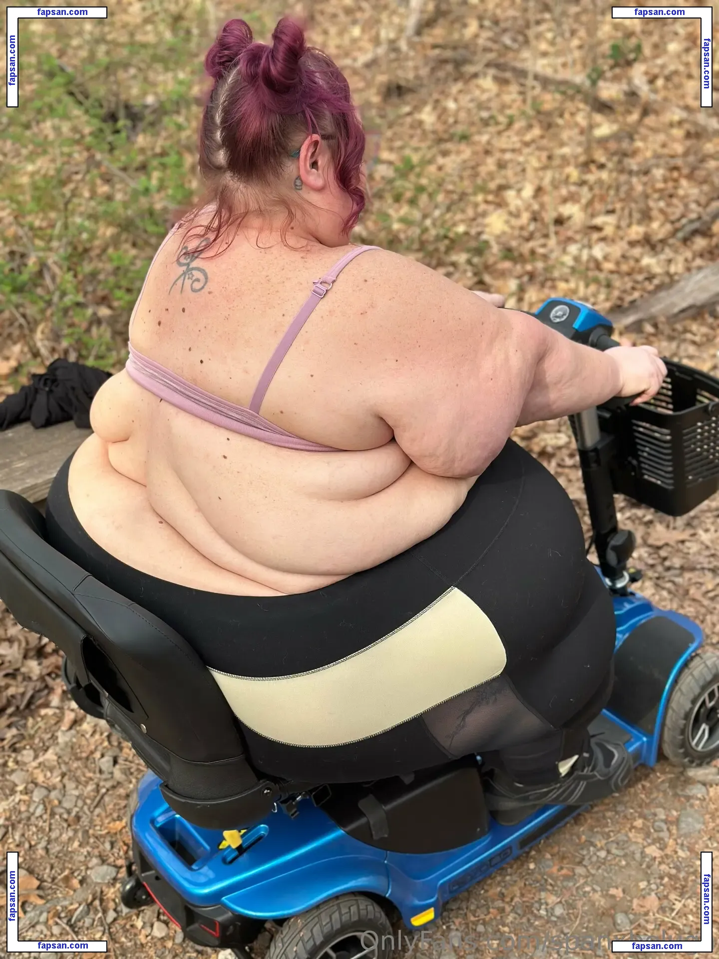 spanxbeluga nude photo #0048 from OnlyFans