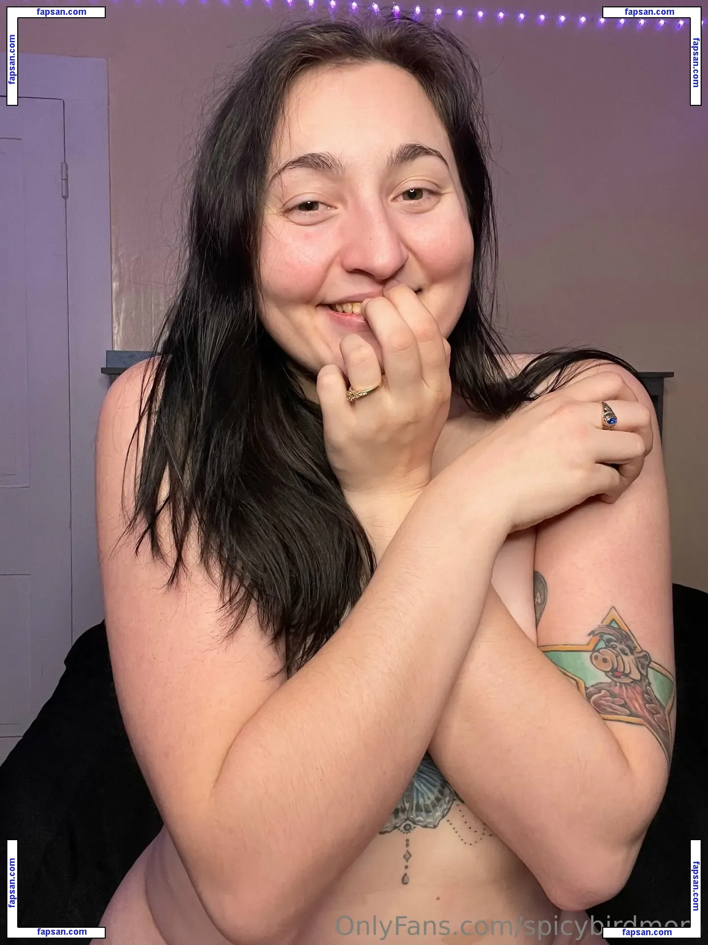 spicybirdmom nude photo #0015 from OnlyFans