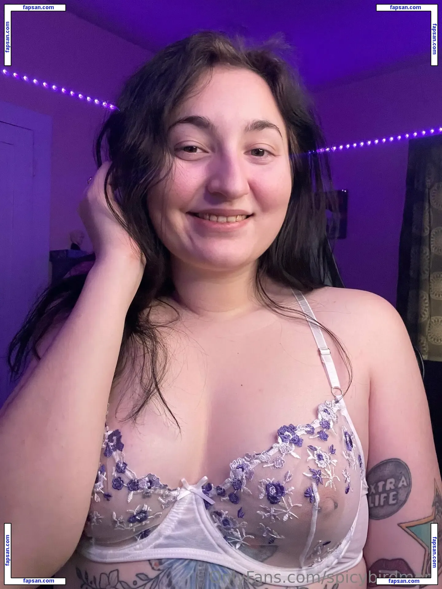 spicybirdmom nude photo #0026 from OnlyFans