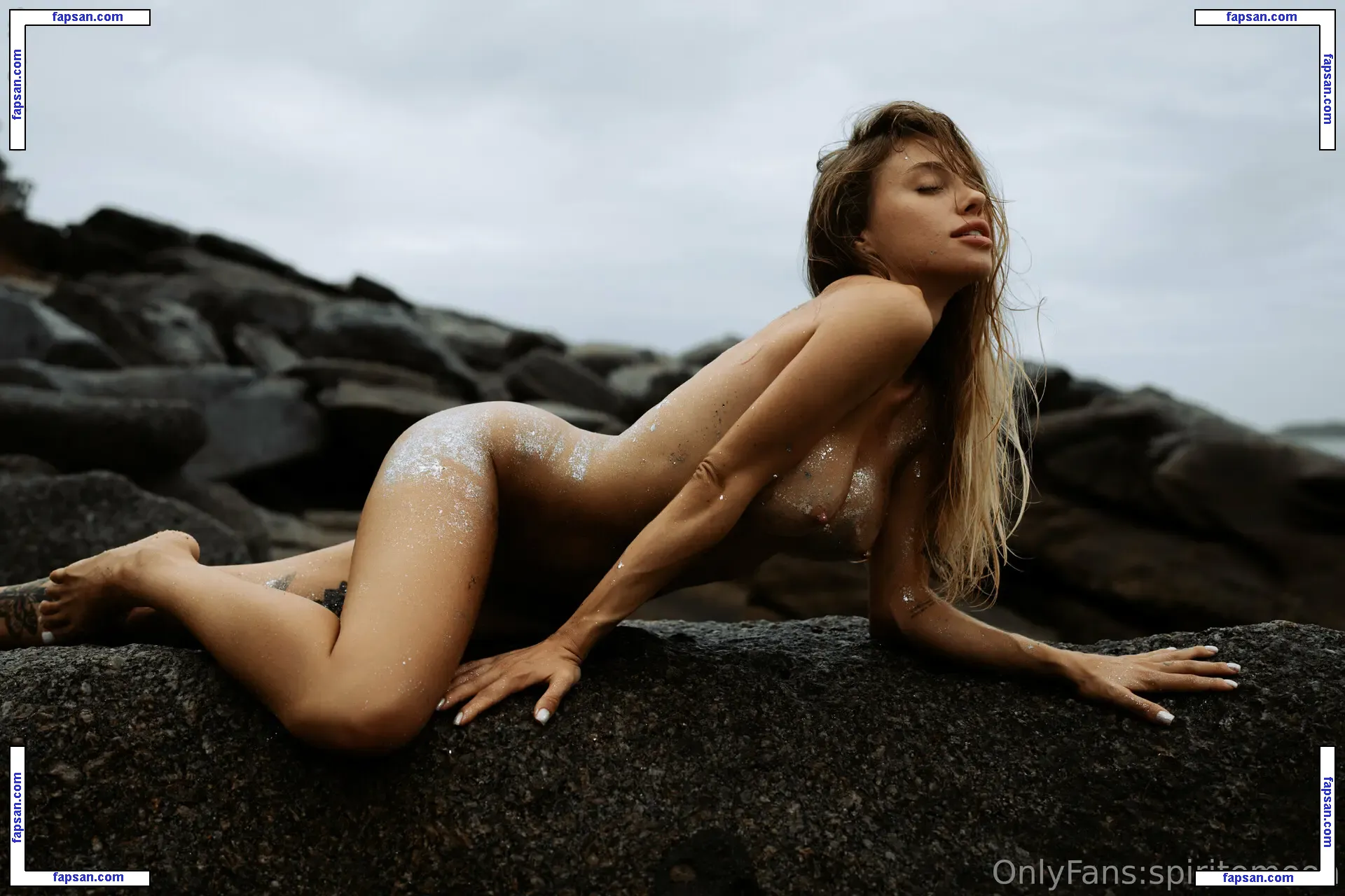 spiritemoon nude photo #0032 from OnlyFans