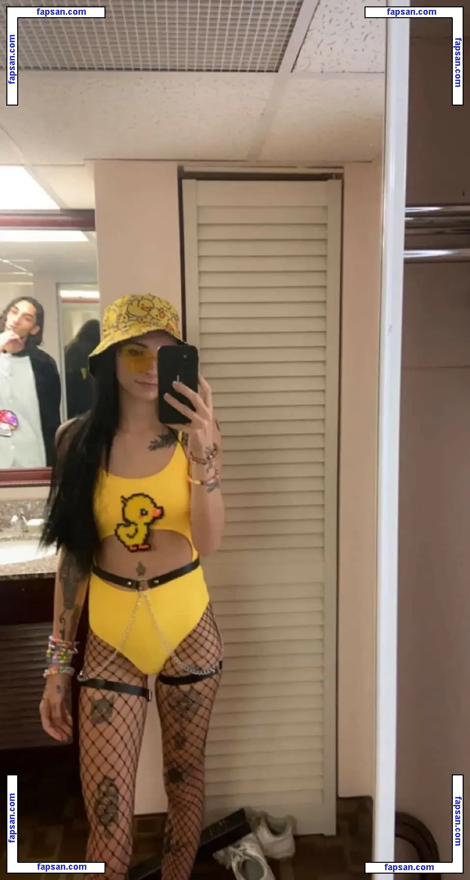 spiritualbatty nude photo #0001 from OnlyFans