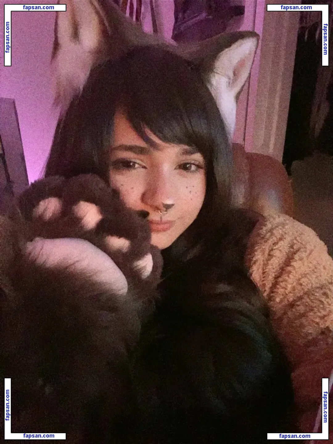 Spoiledjaguar nude photo #0011 from OnlyFans