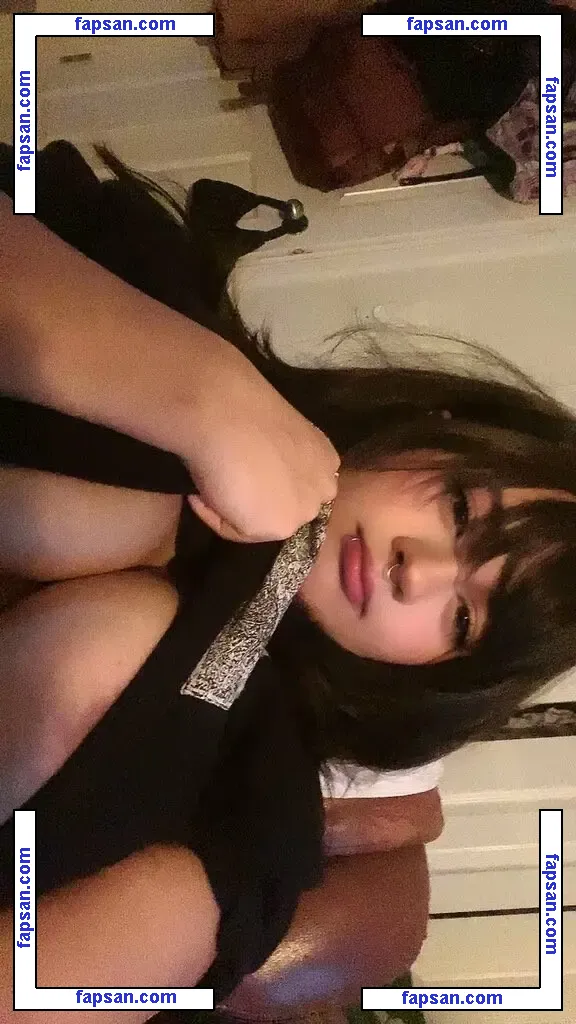 Spoiledjaguar nude photo #0039 from OnlyFans