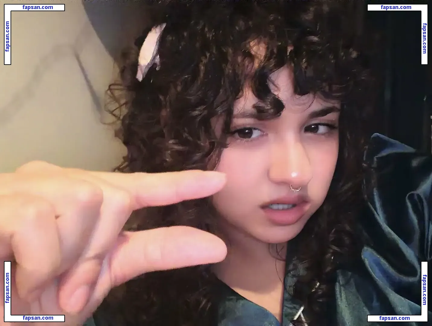 Spoiledjaguar голая фото #0065 с Онлифанс