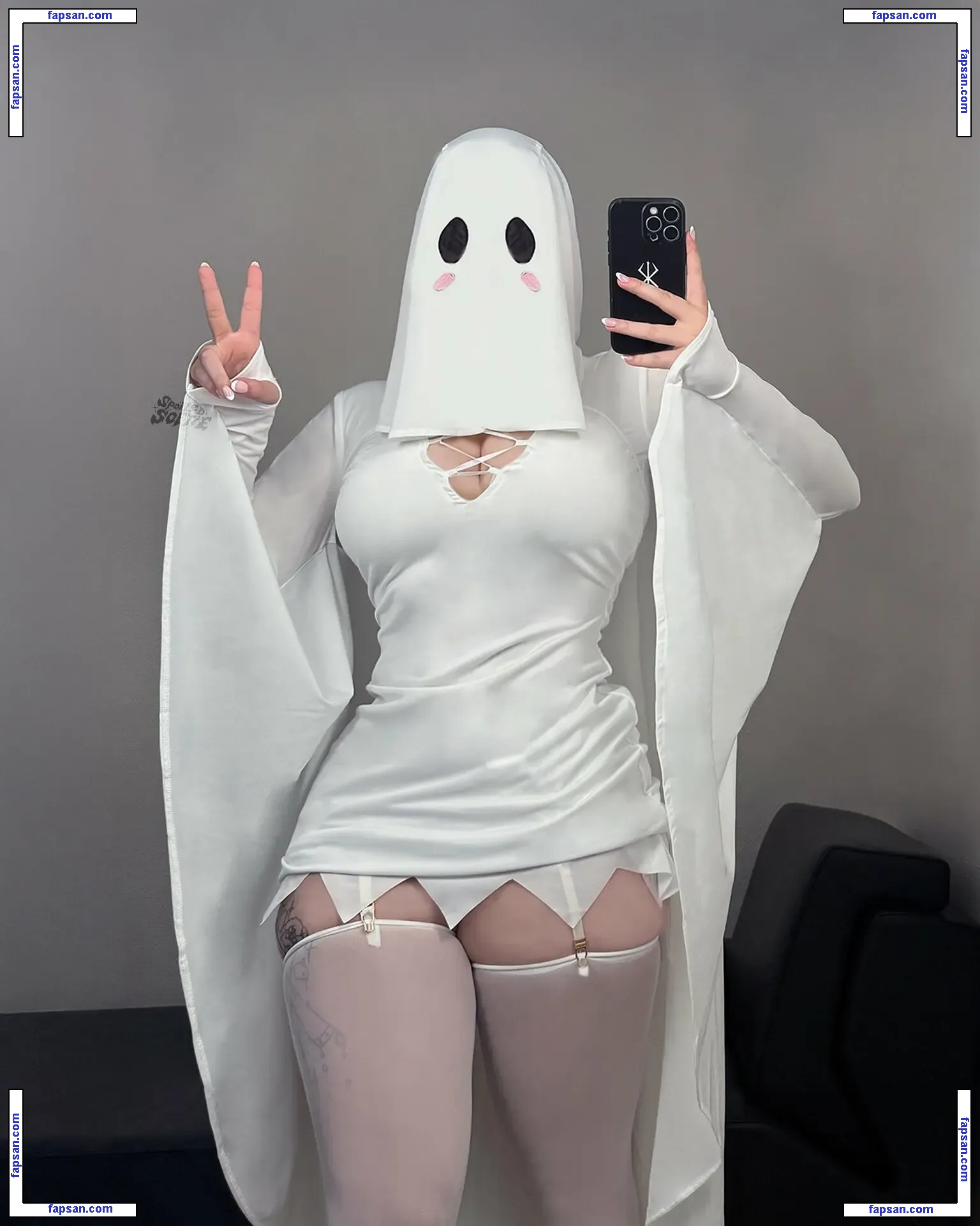 SpoiledSoftie голая фото #0027 с Онлифанс