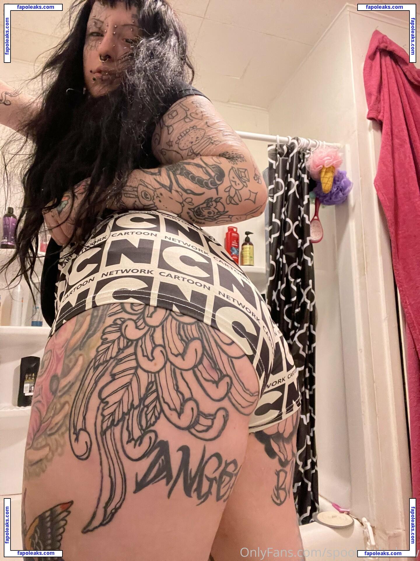 spookisideshow / hepcathelm nude photo #0028 from OnlyFans