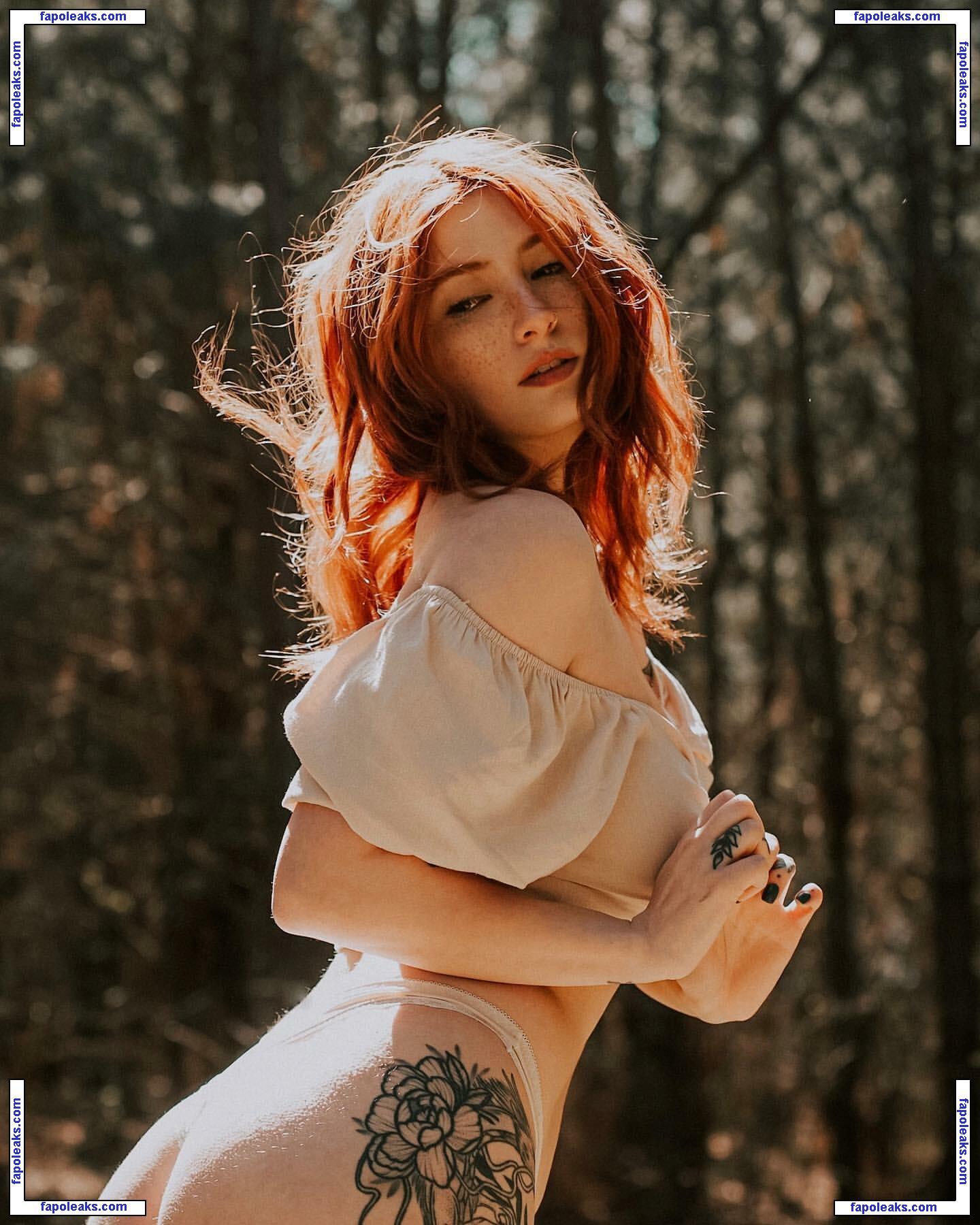 Spooky Foxx / Hannah Foxx / spooky.foxx / spookyfoxx nude photo #0017 from OnlyFans