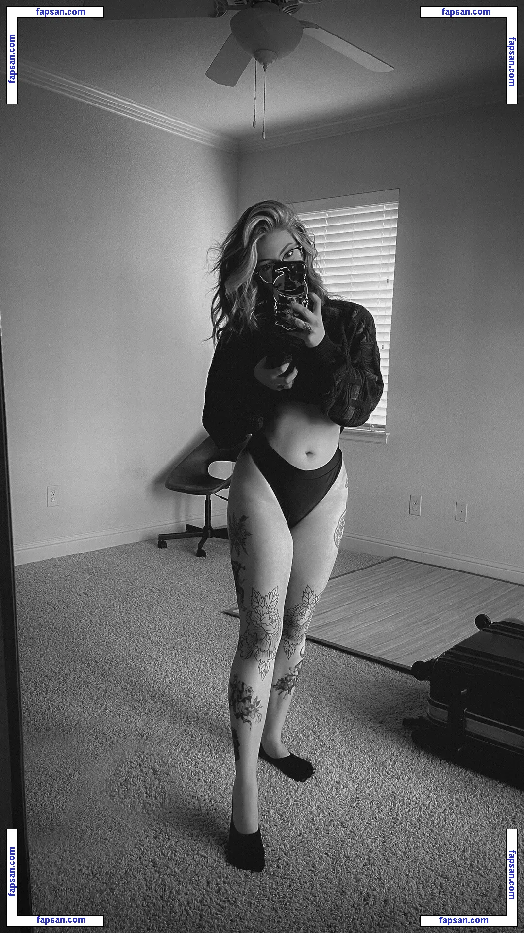 Spookyfoxx nude photo #0027 from OnlyFans