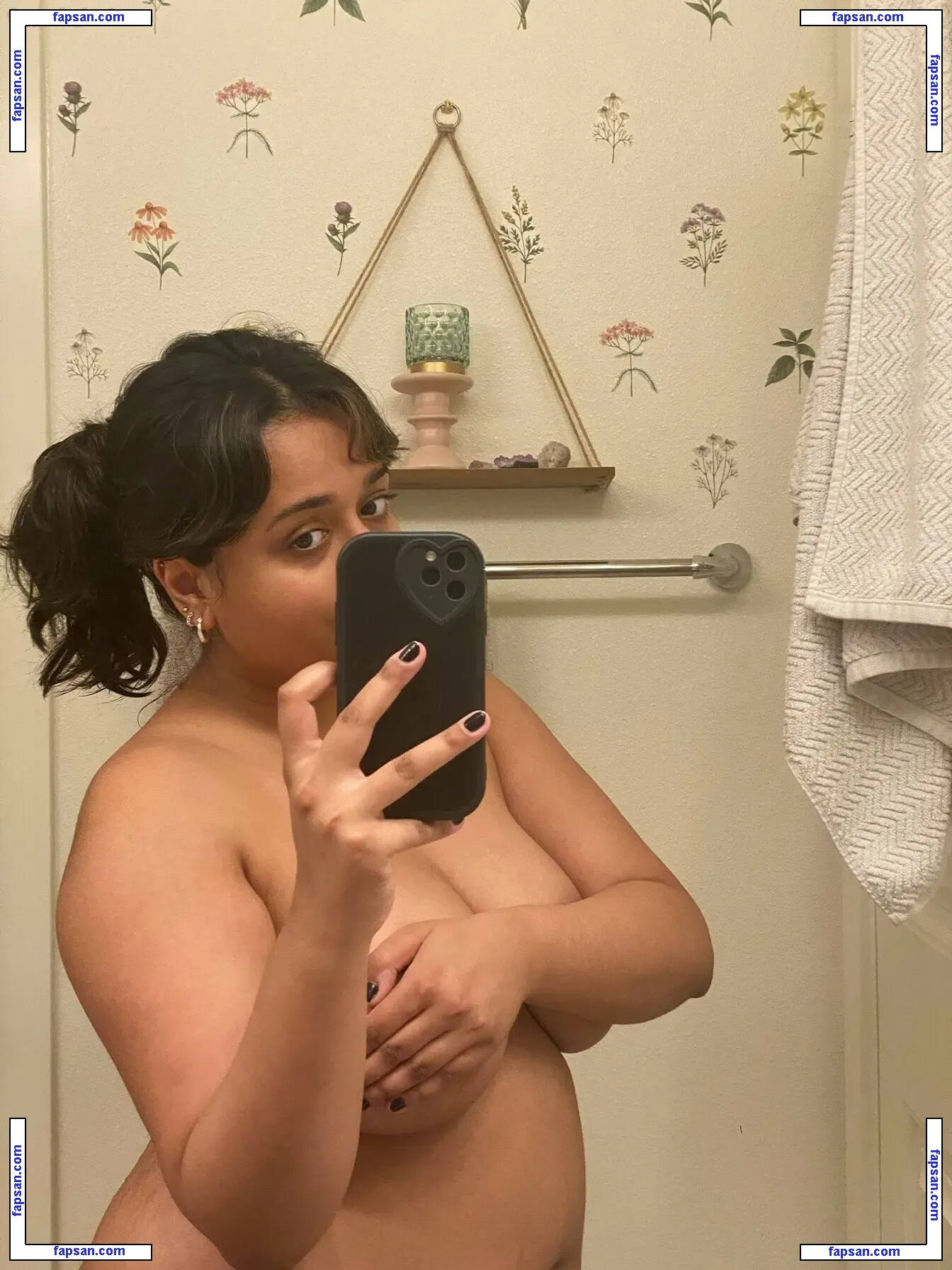 spookyshah nude photo #0012 from OnlyFans