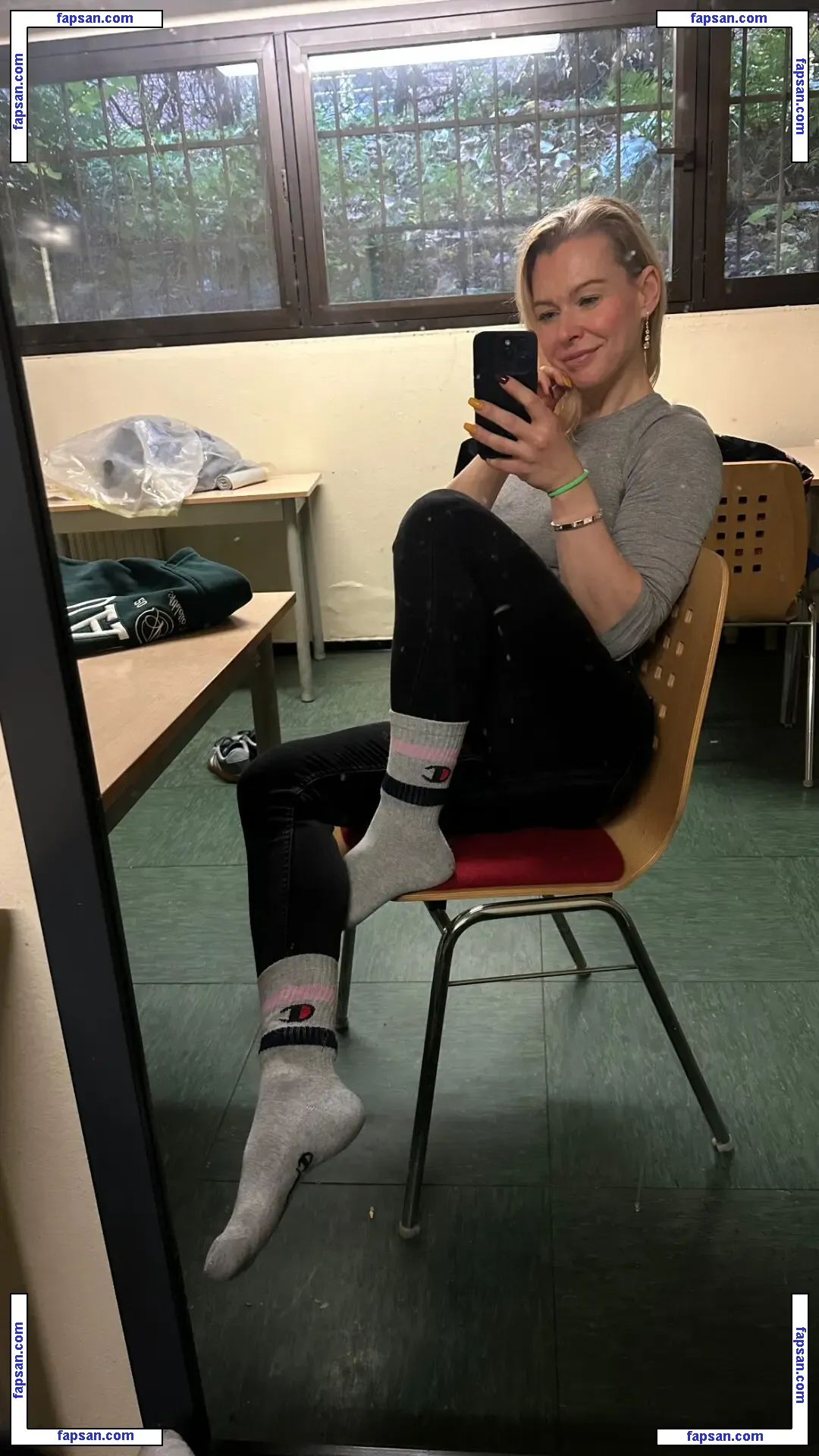 Sqauts_and_pizza голая фото #0005 с Онлифанс