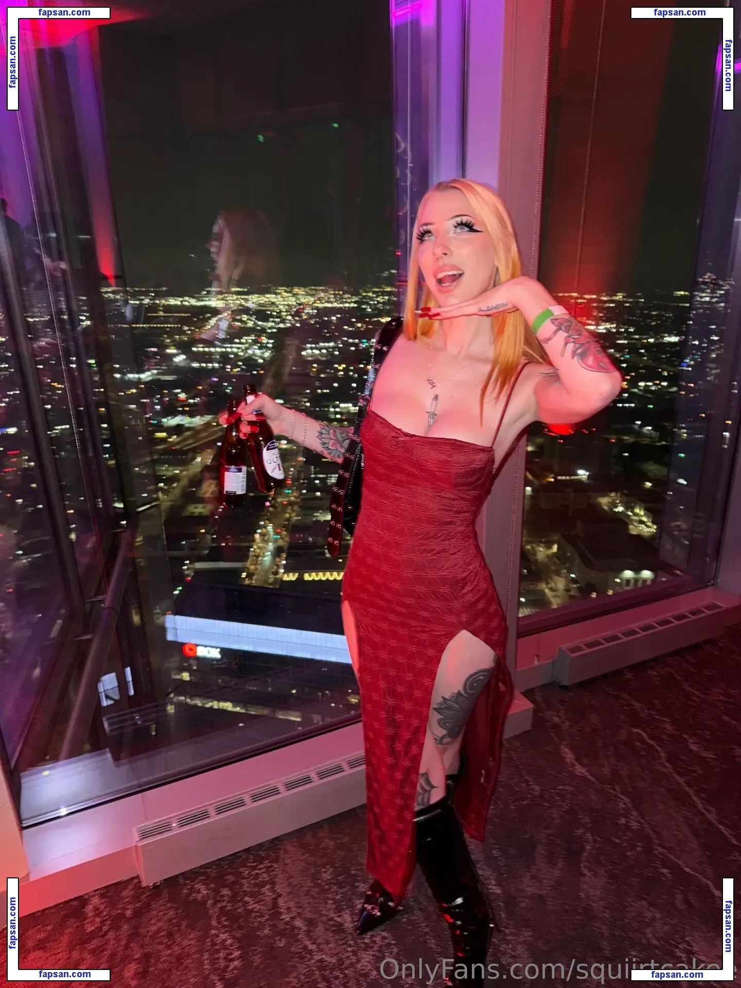 sqrtcake nude photo #0001 from OnlyFans