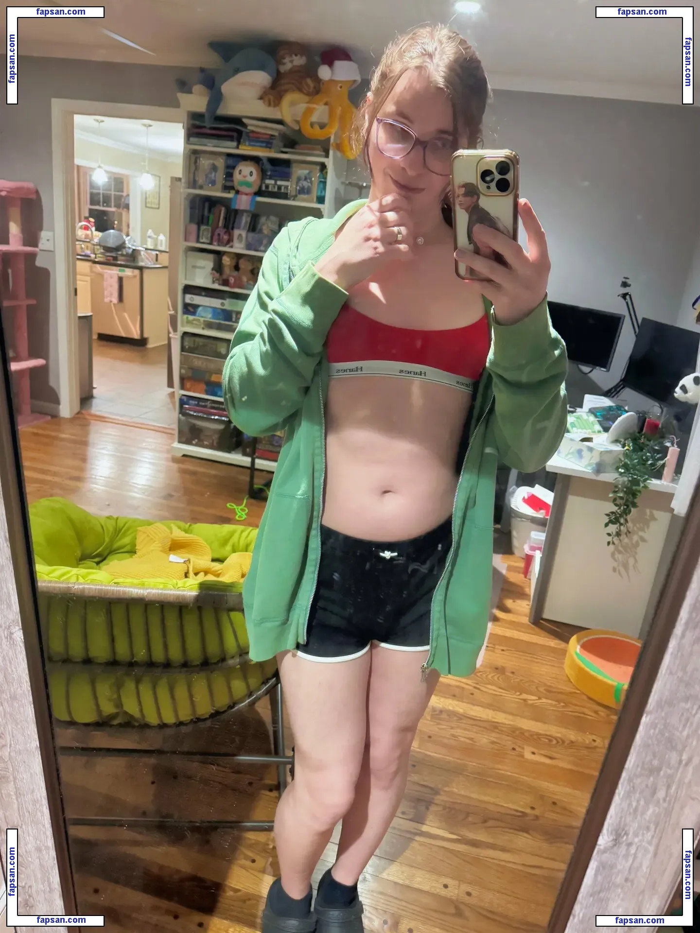 squiggledingle nude photo #0019 from OnlyFans