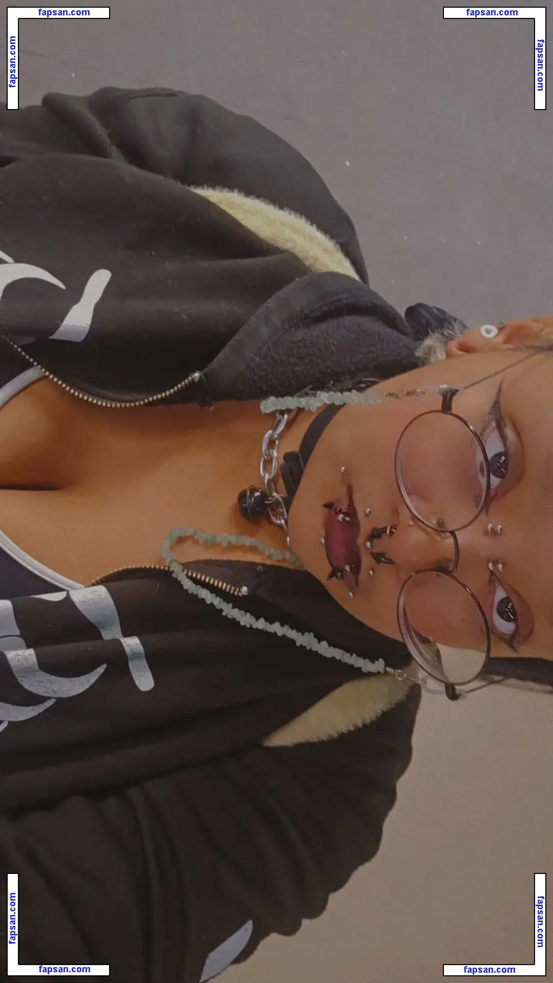 SquishyBf голая фото #0009 с Онлифанс